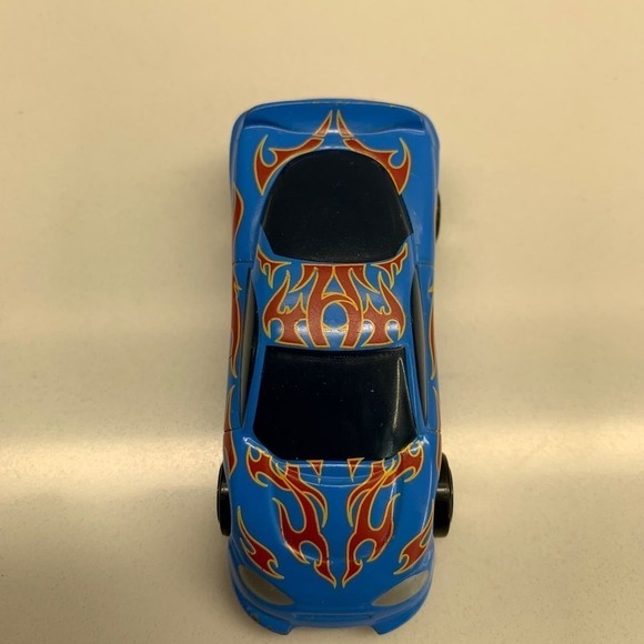 Strottman International Die-Cast Car Blue with Red Orange Flames - Picture 2 of 6